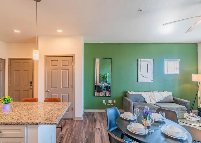Steps From Stadium With Balcony Pool Gym Parking Wd *