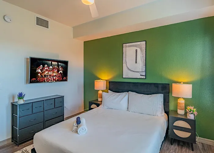 Apartament Steps From Stadium With Balcony Pool Gym Parking Wd Glendale